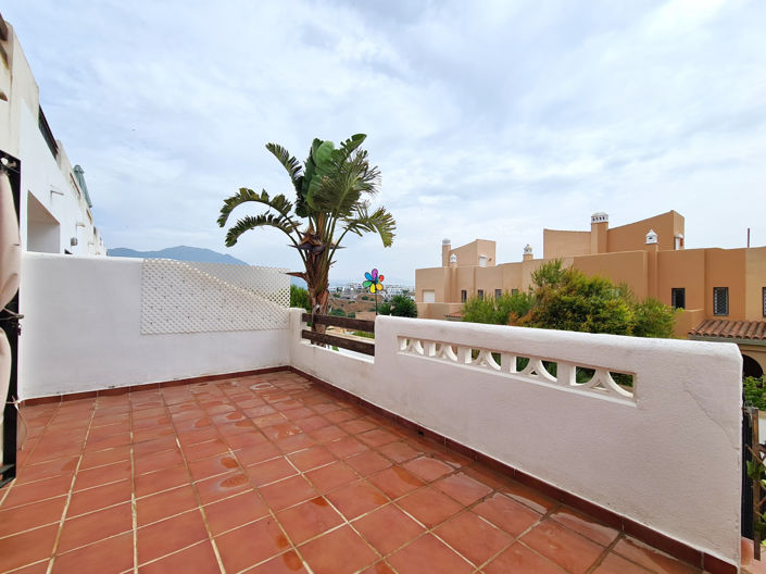 Image No.1-2 Bed Property for sale