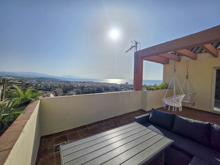 Image No.1-3 Bed Property for sale