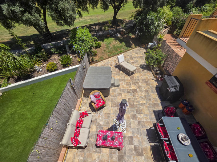 Image No.10-3 Bed Townhouse for sale