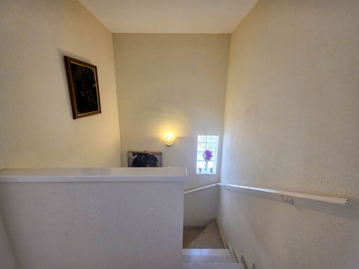 Image No.22-3 Bed Townhouse for sale