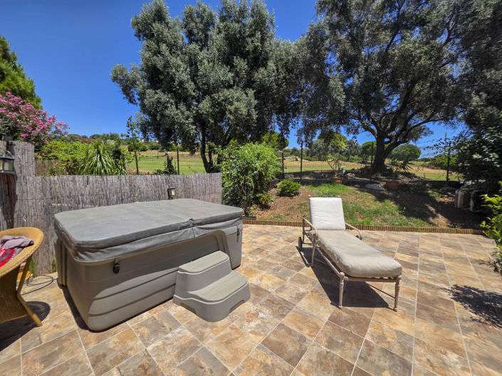 Image No.31-3 Bed Townhouse for sale