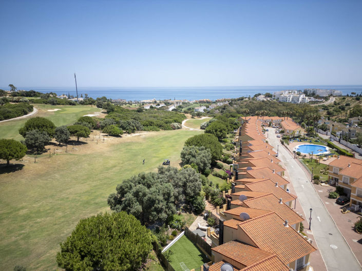 Image No.45-3 Bed Townhouse for sale