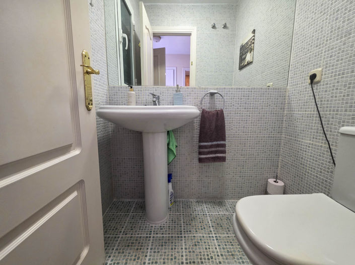 Image No.6-3 Bed Townhouse for sale