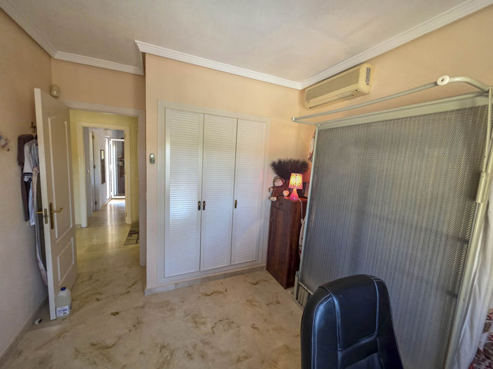 Image No.7-3 Bed Townhouse for sale