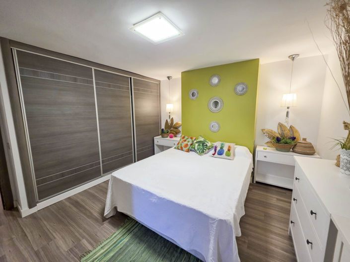 Image No.32-Propriété de 1 chambre à vendre à Casares