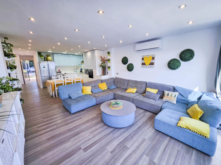 Image No.4-1 Bed Property for sale