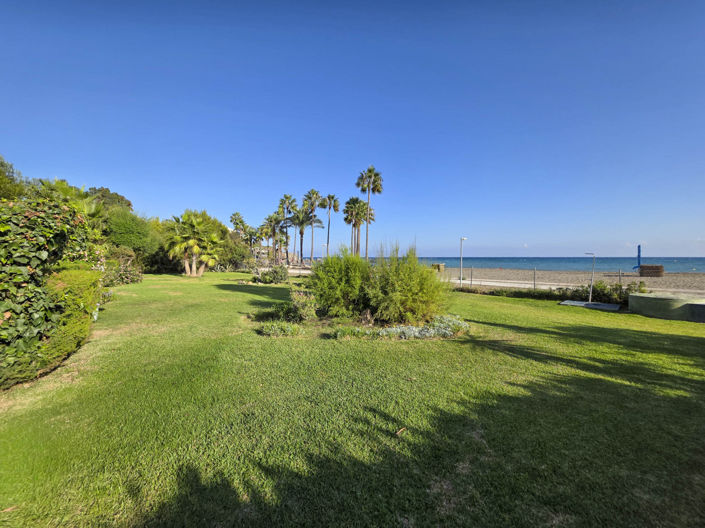 Image No.40-1 Bed Property for sale