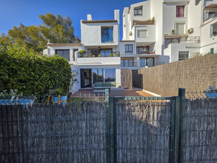 Image No.40-Propriété de 1 chambre à vendre à Casares