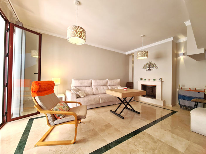 Image No.19-4 Bed House for sale