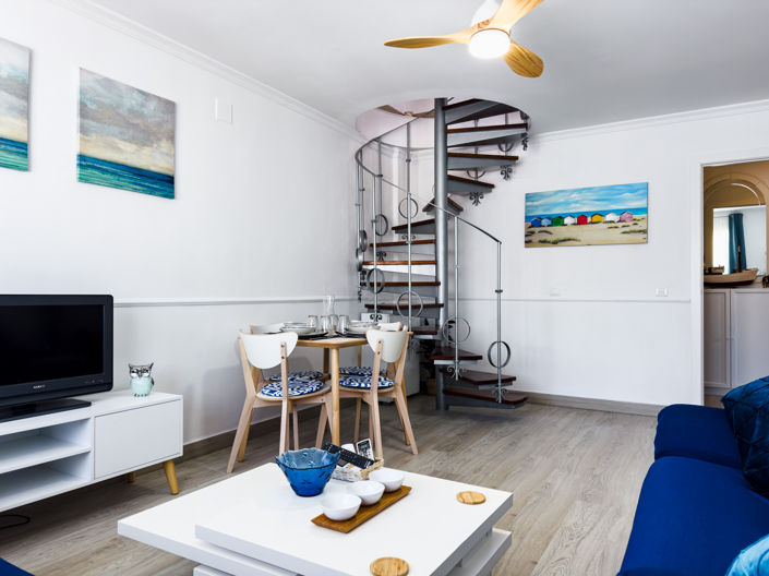 Image No.31-2 Bed Property for sale