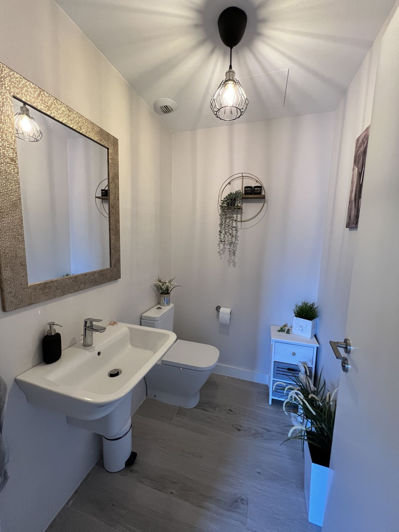 Image No.20-3 Bed House for sale