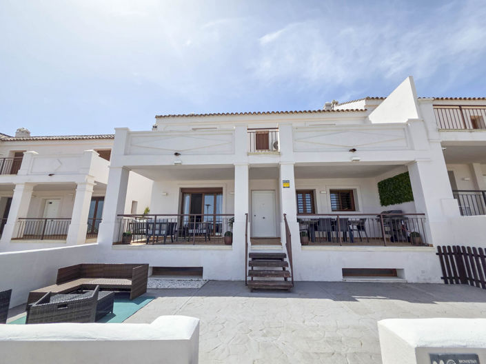 Image No.1-3 Bed House for sale