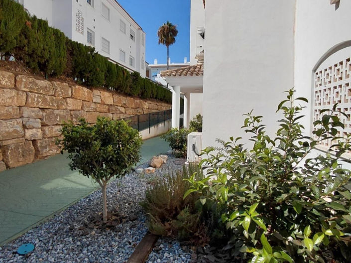 Image No.8-1 Bed Property for sale