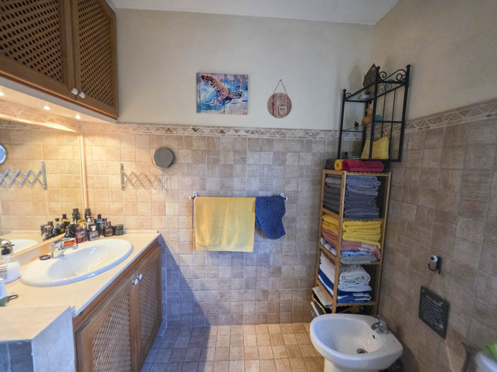 Image No.37-Villa de 4 chambres à vendre à Los Barrios