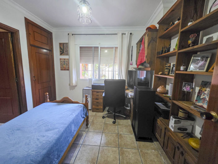 Image No.40-Villa de 4 chambres à vendre à Los Barrios