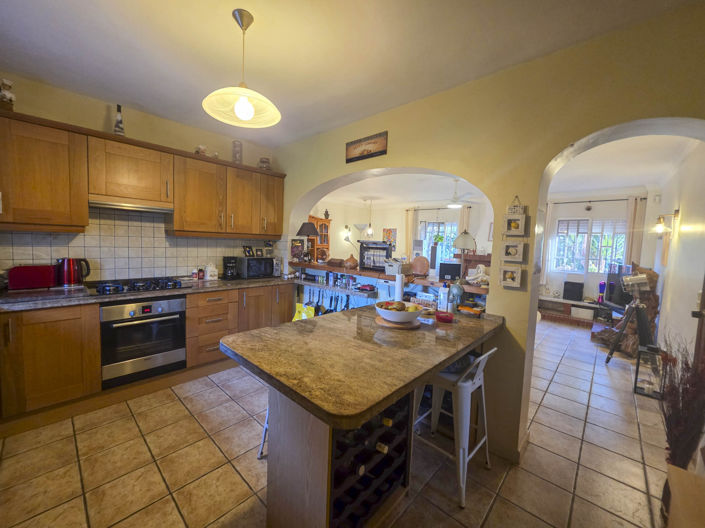 Image No.9-Villa de 4 chambres à vendre à Los Barrios