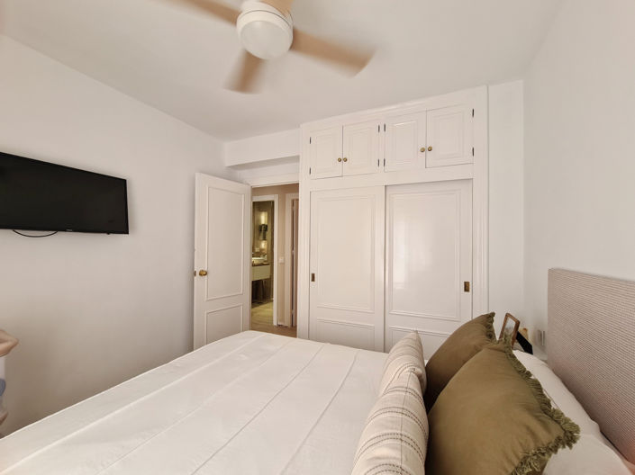 Image No.30-3 Bed Apartment for sale