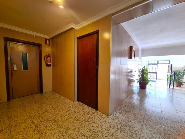 Image No.41-3 Bed Apartment for sale