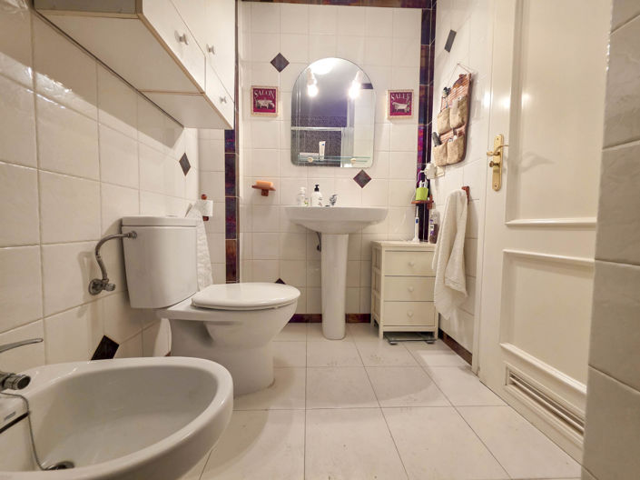 Image No.28-3 Bed Apartment for sale