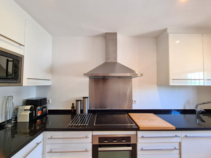 Image No.20-3 Bed Townhouse for sale