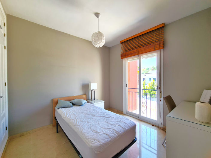 Image No.33-3 Bed Townhouse for sale