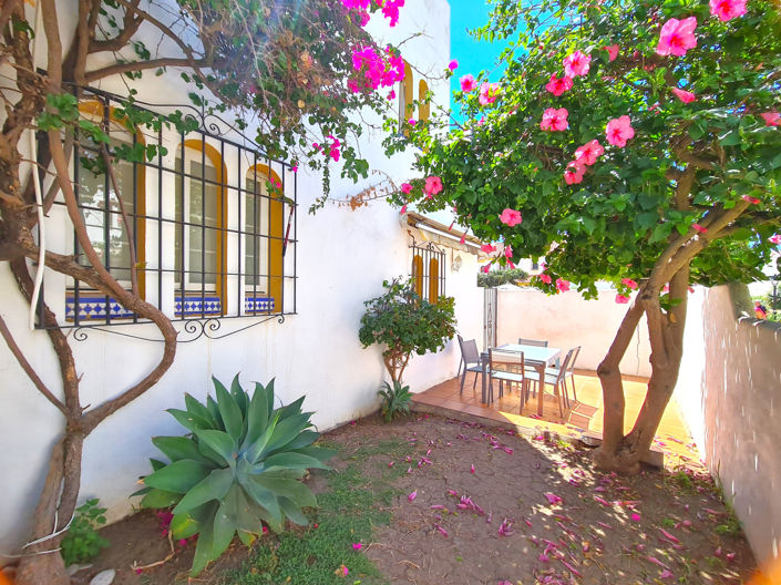 Image No.2-3 Bed House for sale