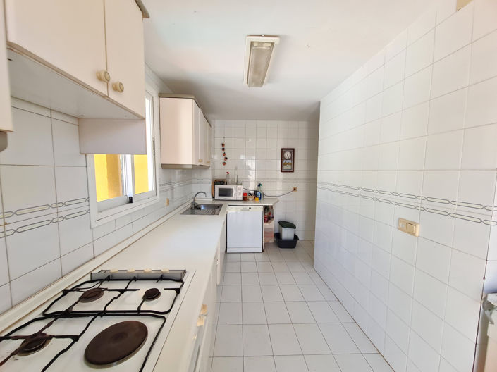 Image No.26-3 Bed House for sale