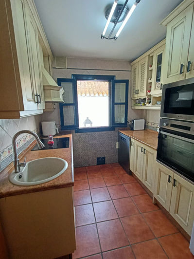 Image No.2-Maison de 3 chambres à vendre à San Roque