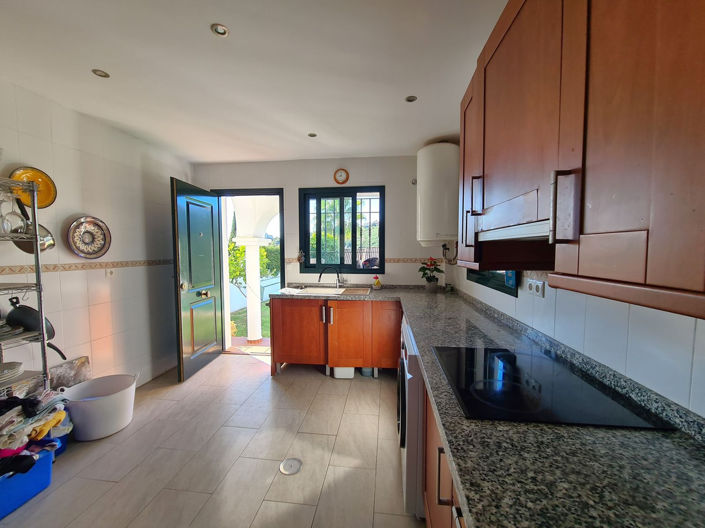 Image No.33-3 Bed House for sale