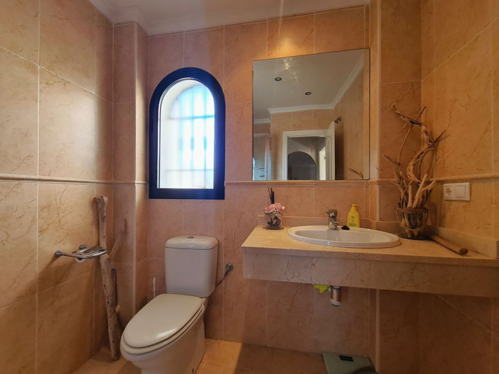 Image No.36-3 Bed House for sale