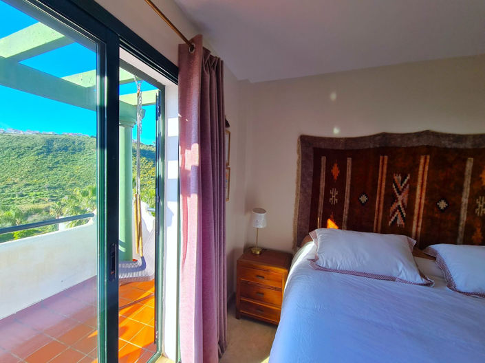 Image No.40-3 Bed House for sale