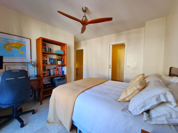 Image No.49-3 Bed House for sale