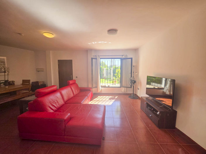 Image No.20-3 Bed Townhouse for sale