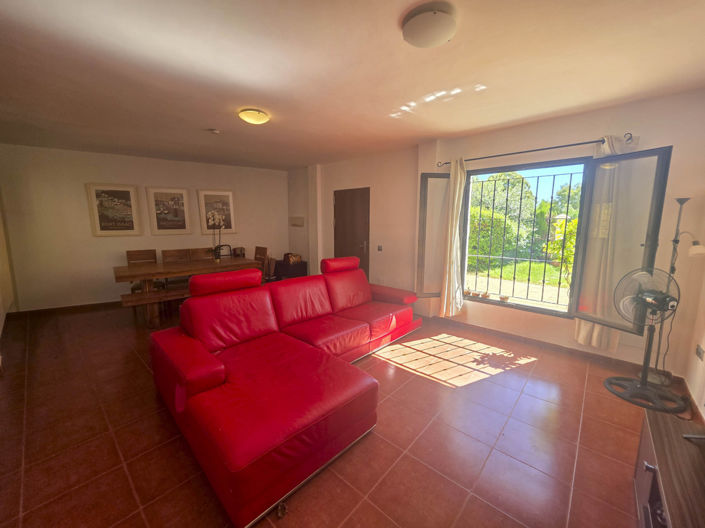 Image No.21-3 Bed Townhouse for sale