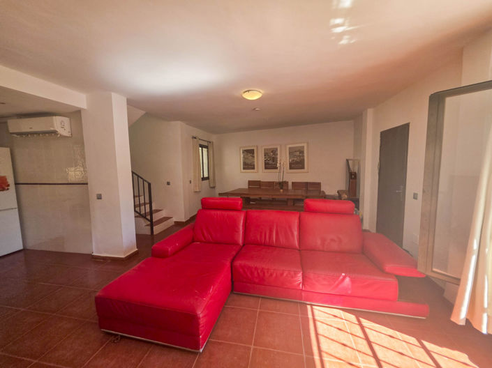 Image No.22-3 Bed Townhouse for sale