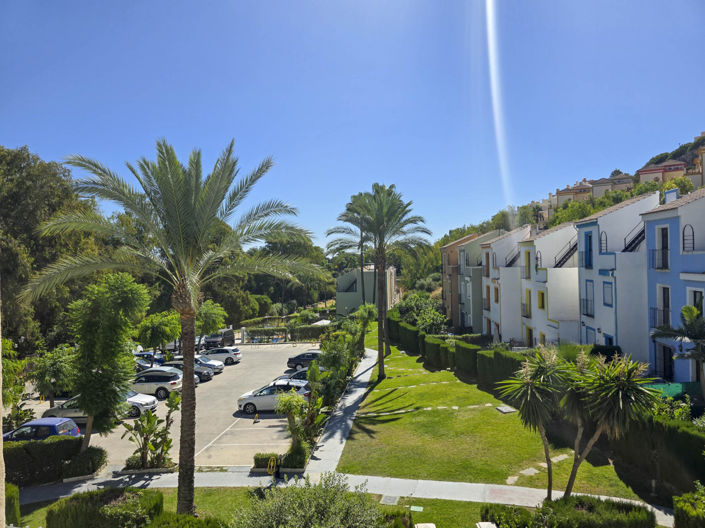 Image No.31-3 Bed Townhouse for sale