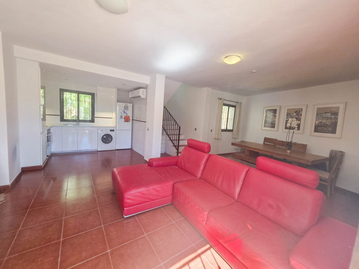 Image No.6-3 Bed Townhouse for sale