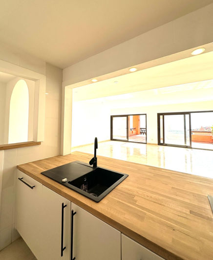 Image No.16-3 Bed Penthouse for sale