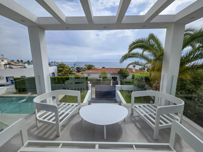 Image No.12-4 Bed House for sale