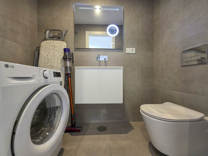 Image No.32-4 Bed House for sale