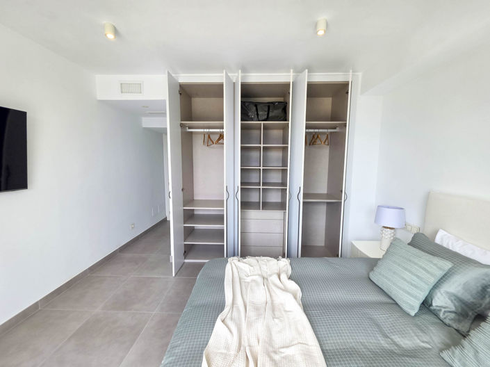 Image No.34-4 Bed House for sale