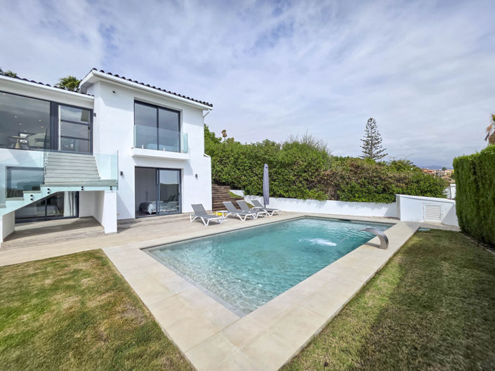 Image No.37-4 Bed House for sale