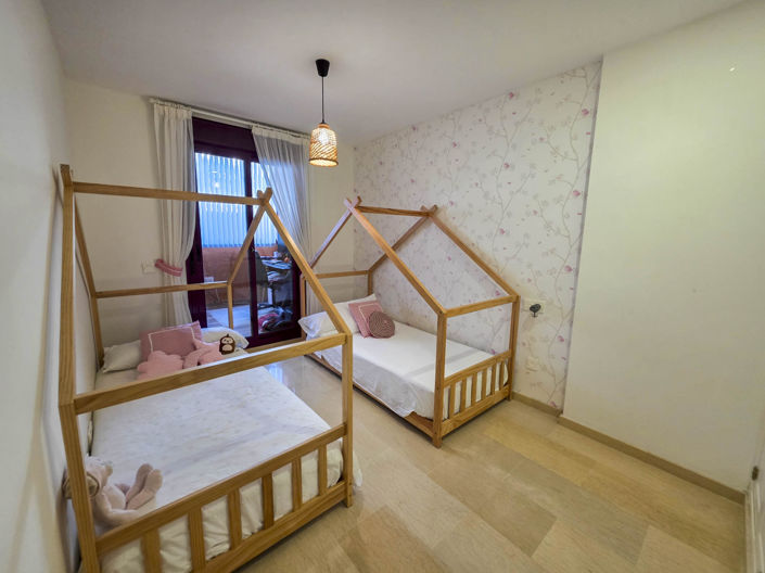 Image No.11-3 Bed Apartment for sale