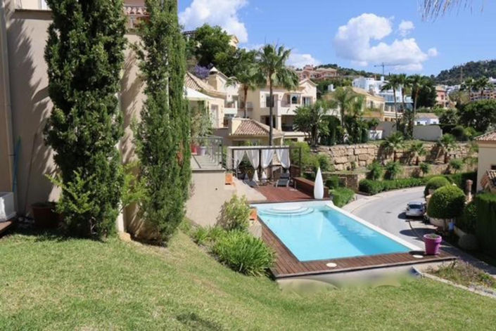 Image No.20-5 Bed Villa for sale