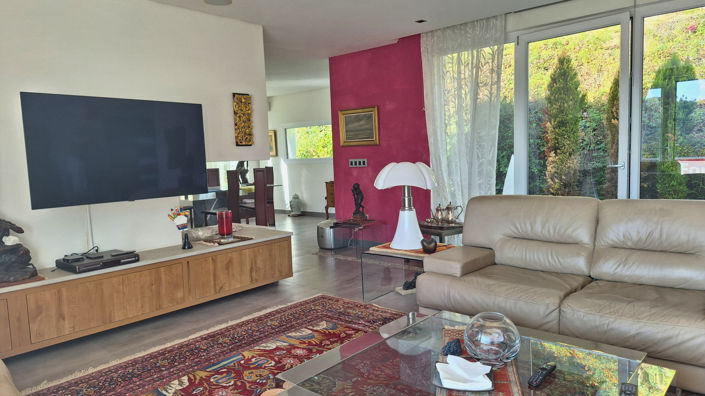 Image No.24-5 Bed Villa for sale