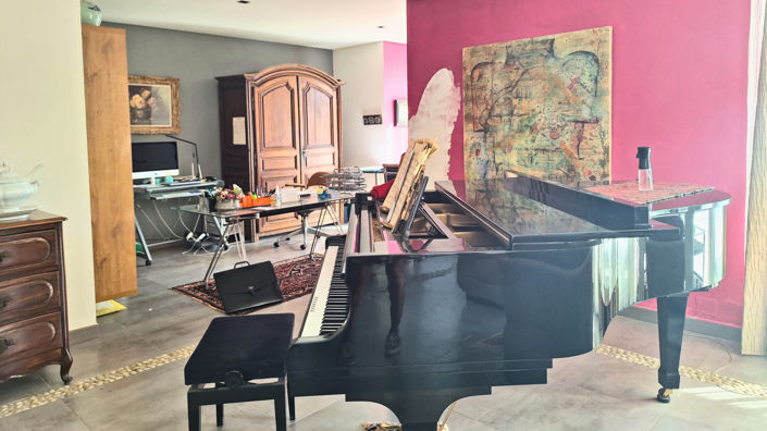 Image No.27-5 Bed Villa for sale