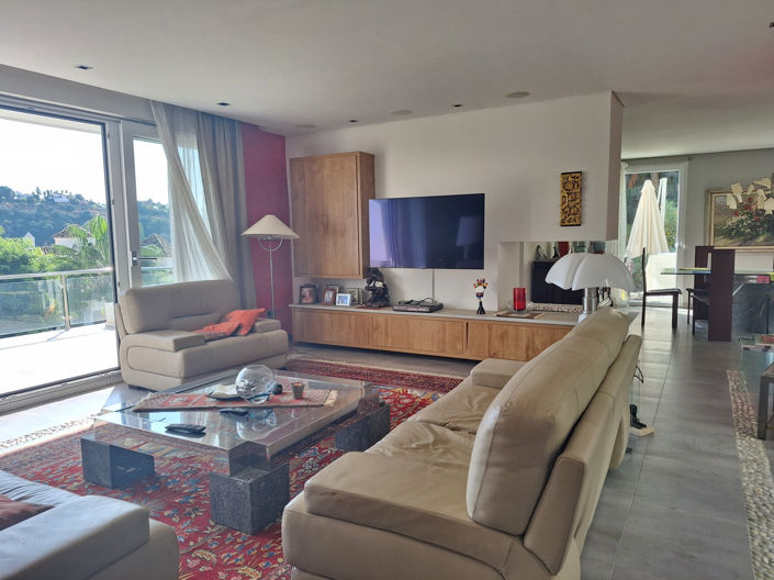 Image No.5-5 Bed Villa for sale