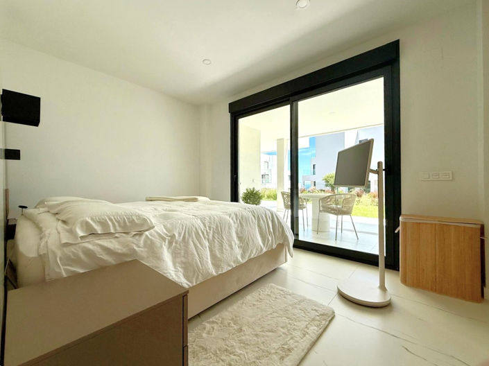 Image No.17-2 Bed Apartment for sale