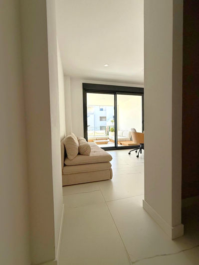 Image No.19-2 Bed Apartment for sale