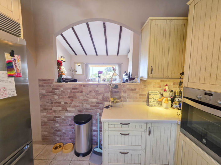 Image No.42-3 Bed Townhouse for sale